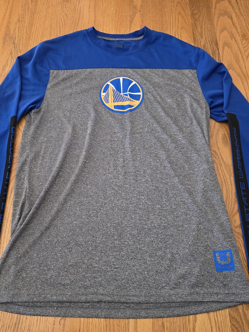 Golden State Warriors Long Sleeve Performance Shirt Medium